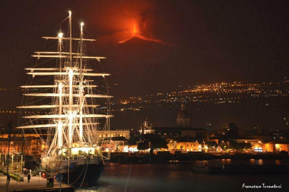 House In Sicily Etna Beach Riposto ภายนอก รูปภาพ